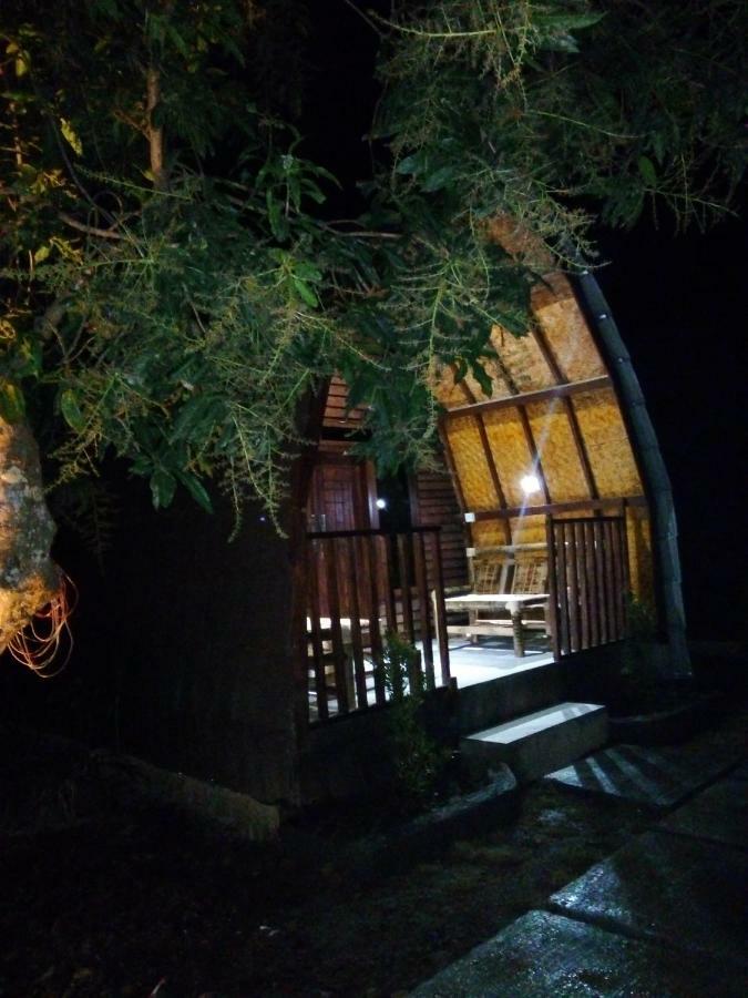 Bale Hostel Kuta  Exteriör bild