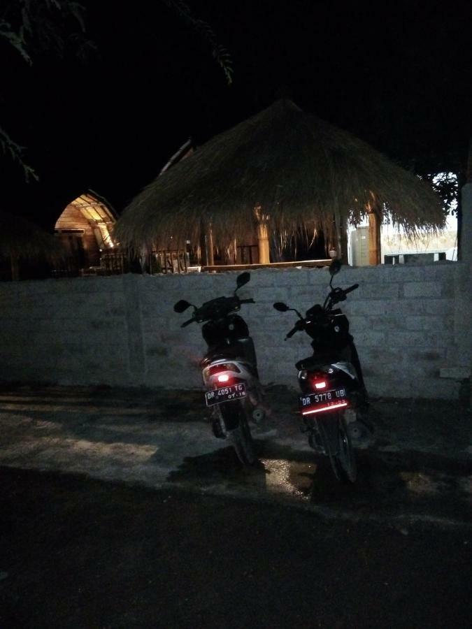Bale Hostel Kuta  Exteriör bild